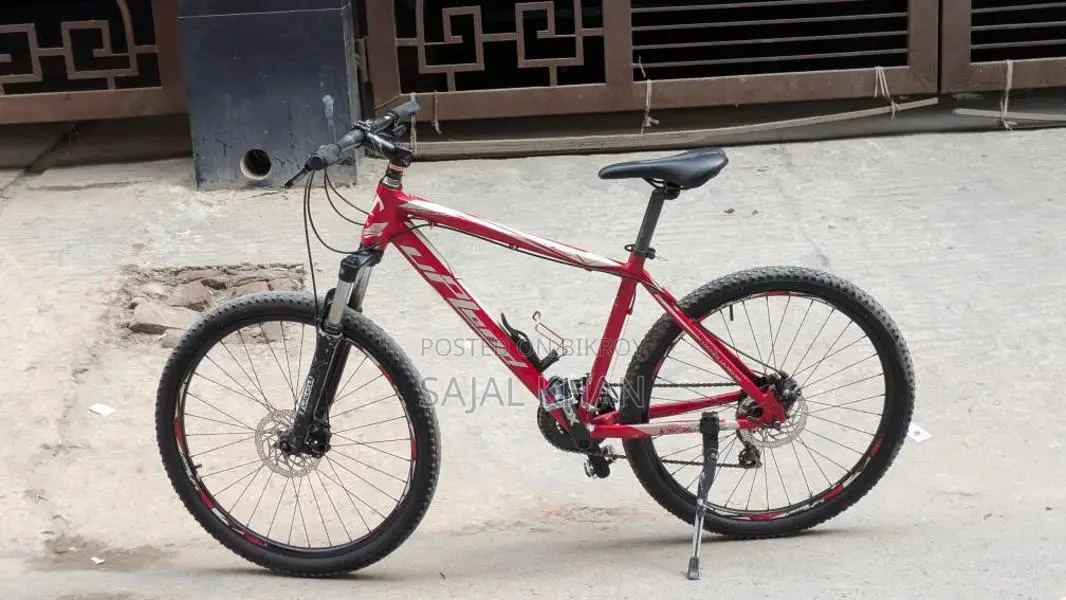 Upland Vanguard 200