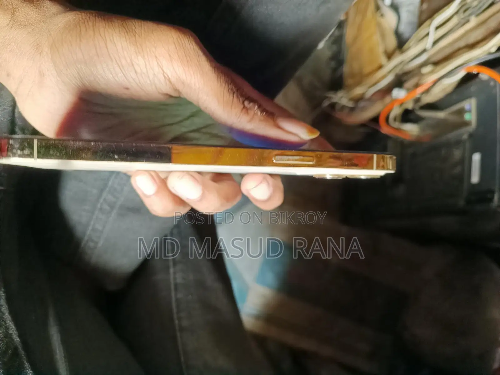 Apple iPhone 12 Pro Max . (ব্যবহৃত)