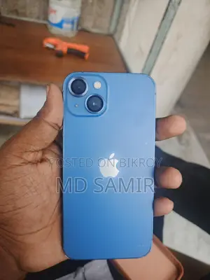 Apple iPhone 13 (Used)