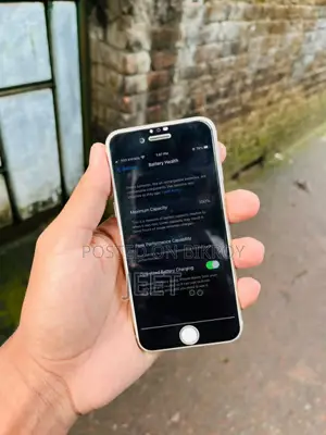 অ্যাপল আইফোন ৭ (ব্যবহৃত)