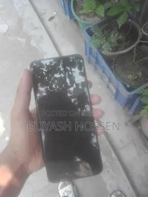 Infinix Hot 11 Play (Used)