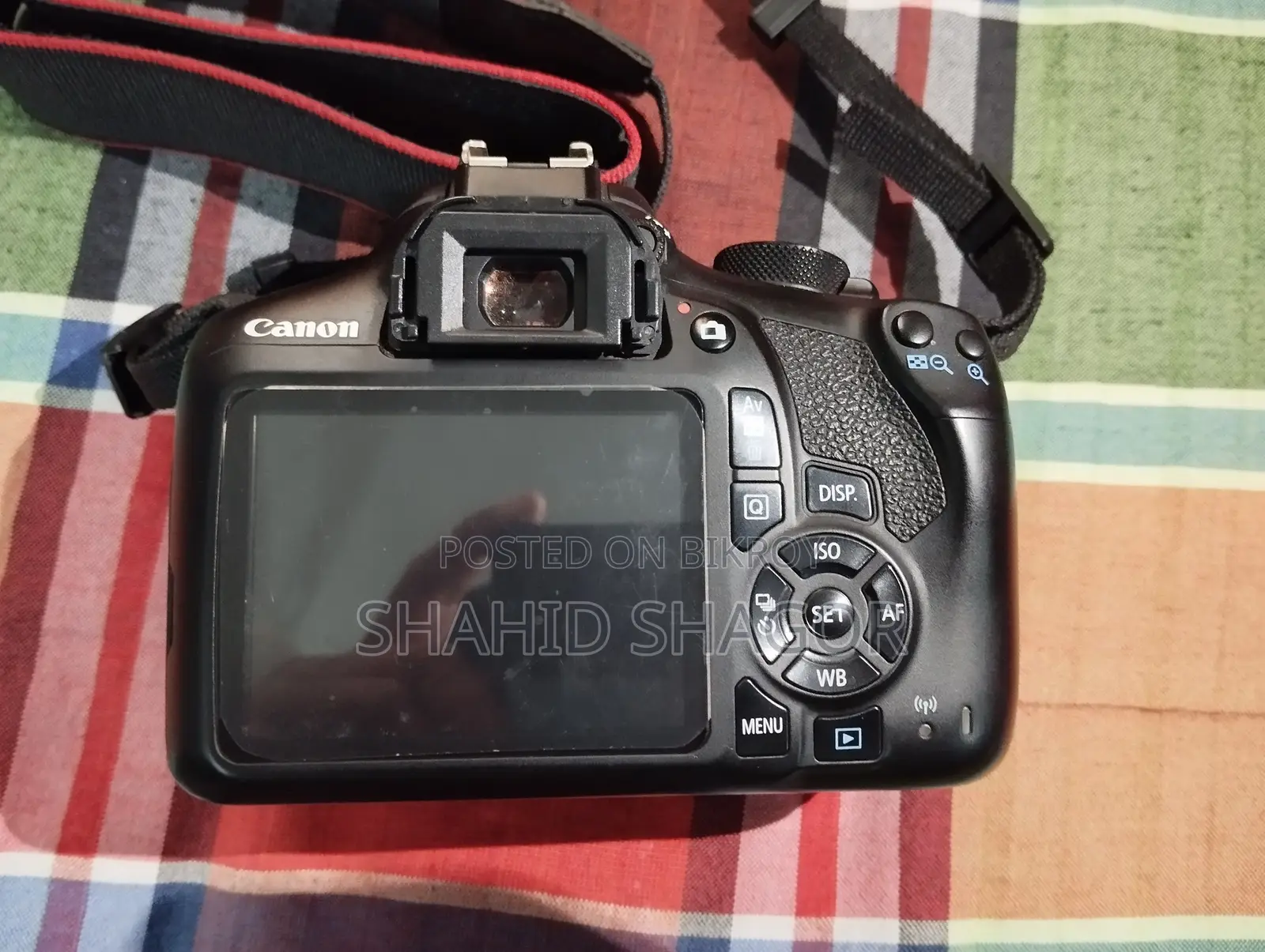 Canon 1300D