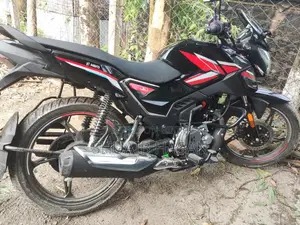 Hero Glamour Xtec 2026