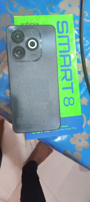 Infinix Smart 8 . (Used)