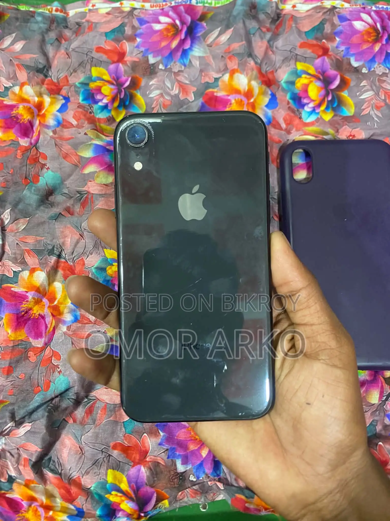 Apple iPhone XR (Used)