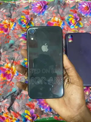 Apple iPhone XR (Used)