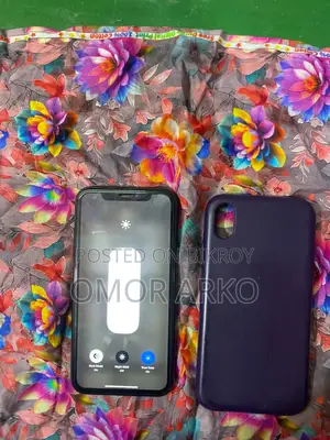 Apple iPhone XR (Used)