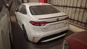Toyota Corolla WXB HYBRID PEAL 2021 White