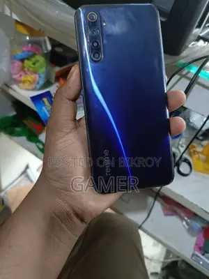 রিয়েলমি ৬ (ব্যবহৃত)