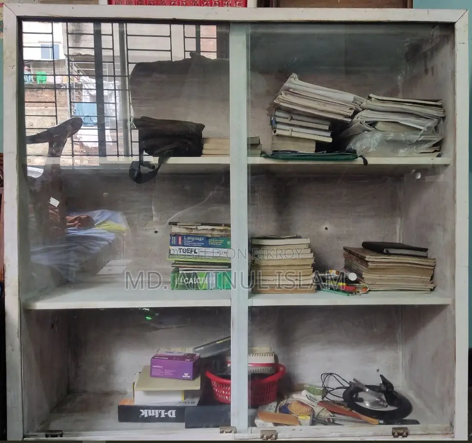 High-Quality Custom-Made Wooden Showcase