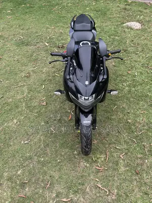 Suzuki Gixxer ABS . 2025