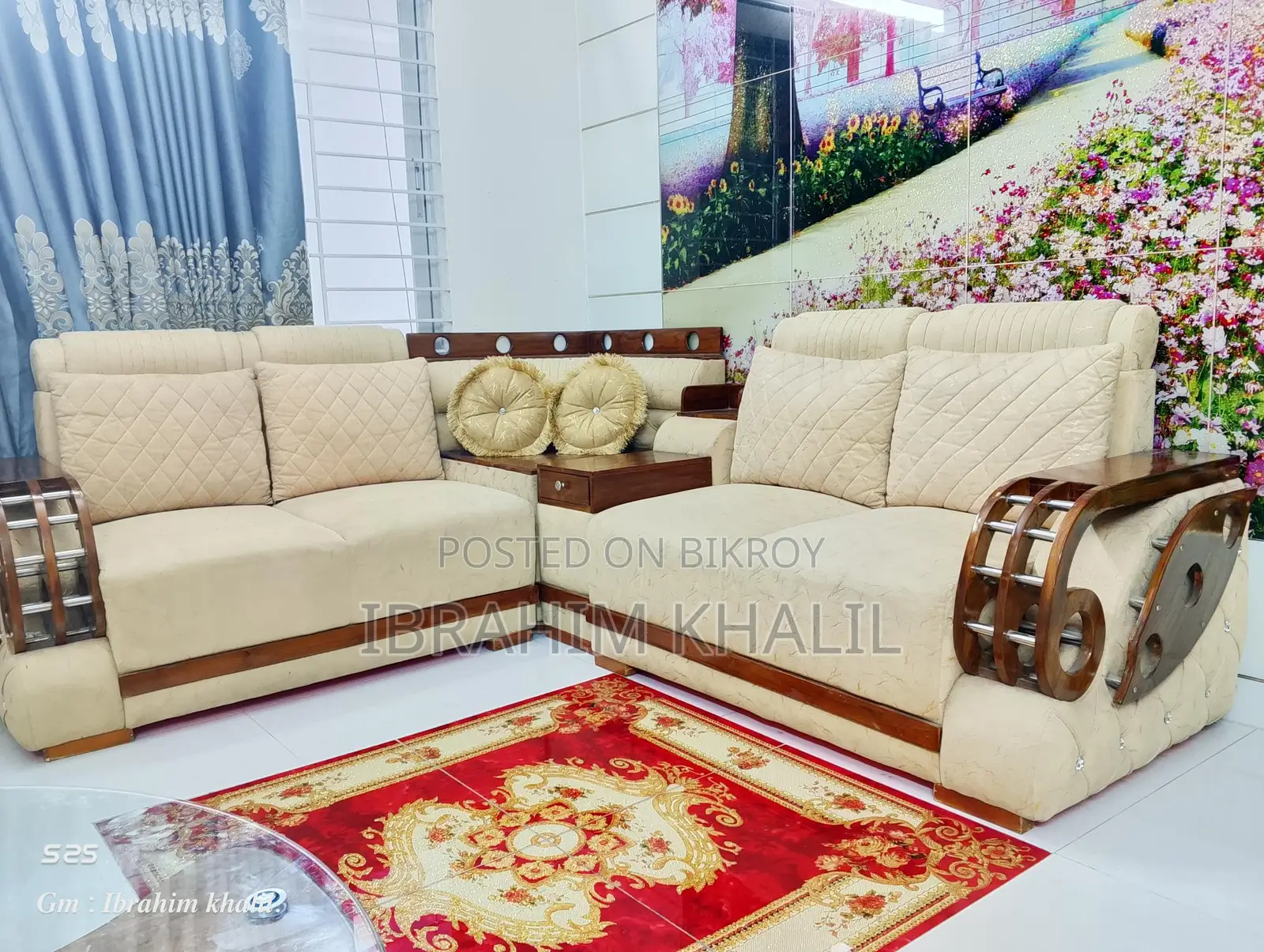 High-quality sofa for sale at a low price due to having an extra one at home.