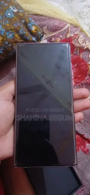 Samsung Galaxy S22 Ultra . (Used)