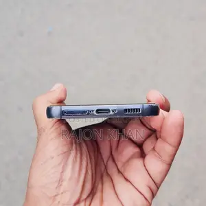 Samsung Galaxy S23 . (Used)