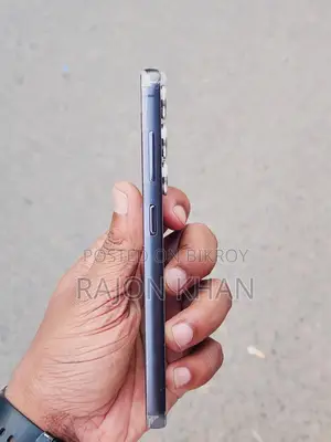 Samsung Galaxy S23 . (Used)