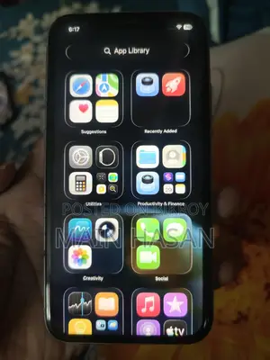 Apple iPhone 11 . (Used)