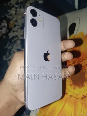 Apple iPhone 11 . (Used)