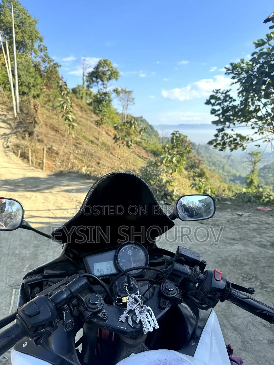 Yamaha YZF R15 v2 . 2017