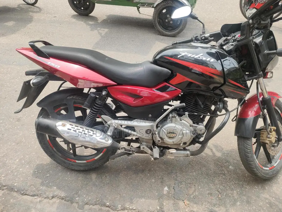 Bajaj Pulsar 150 - 2015