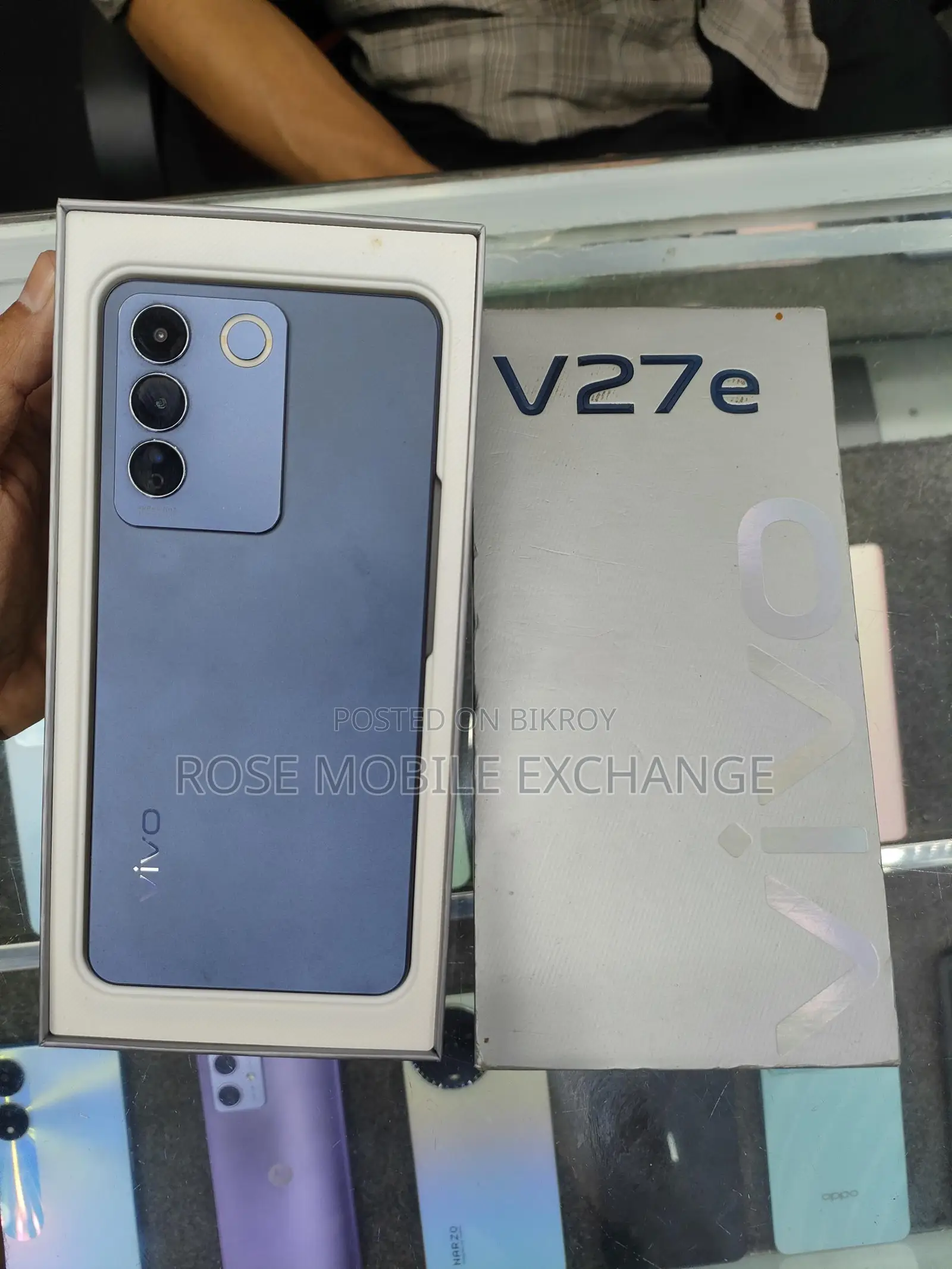 Vivo 8/256 🔥 V27 E (Used)