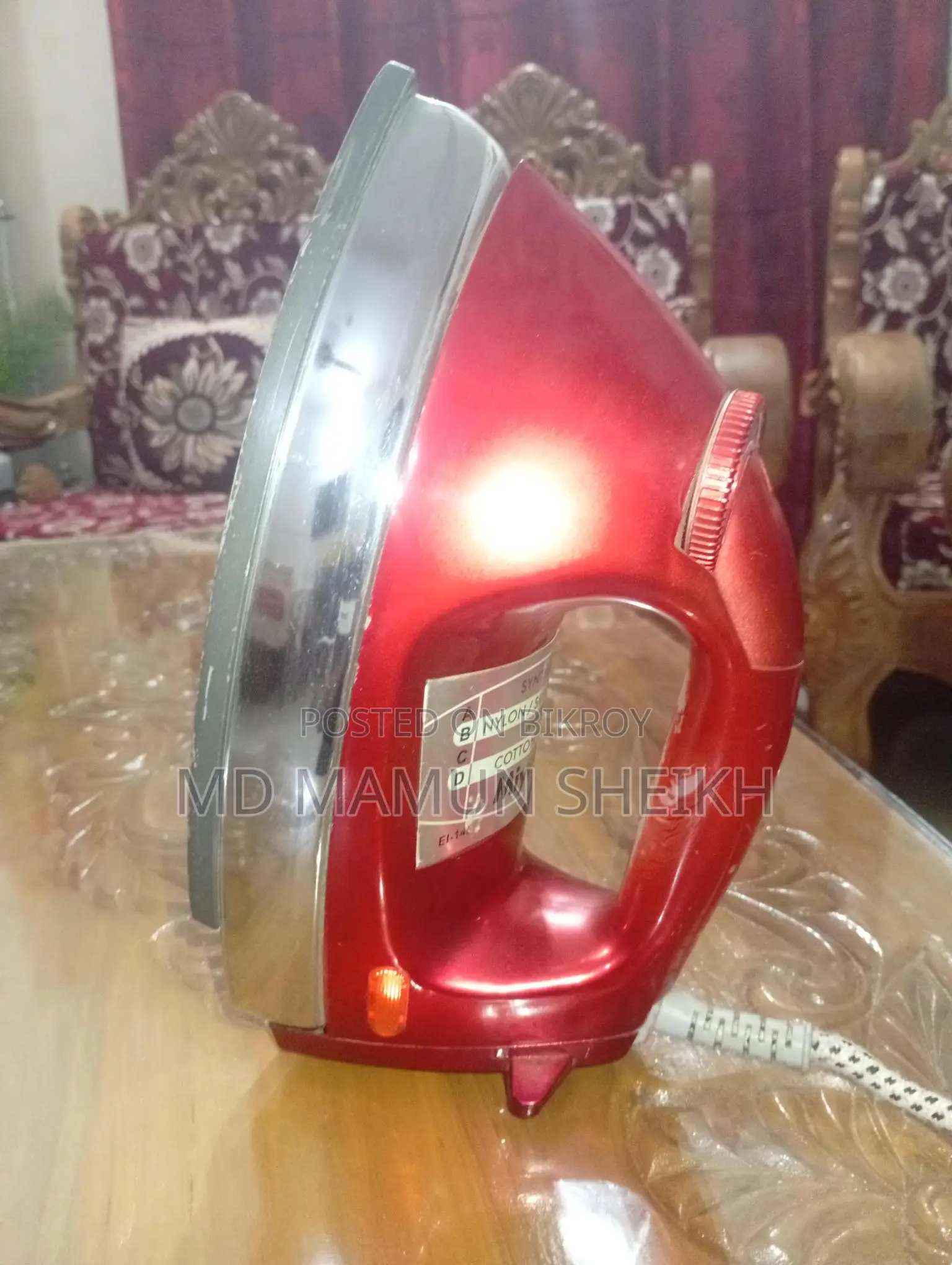 Miyako Clothes Iron