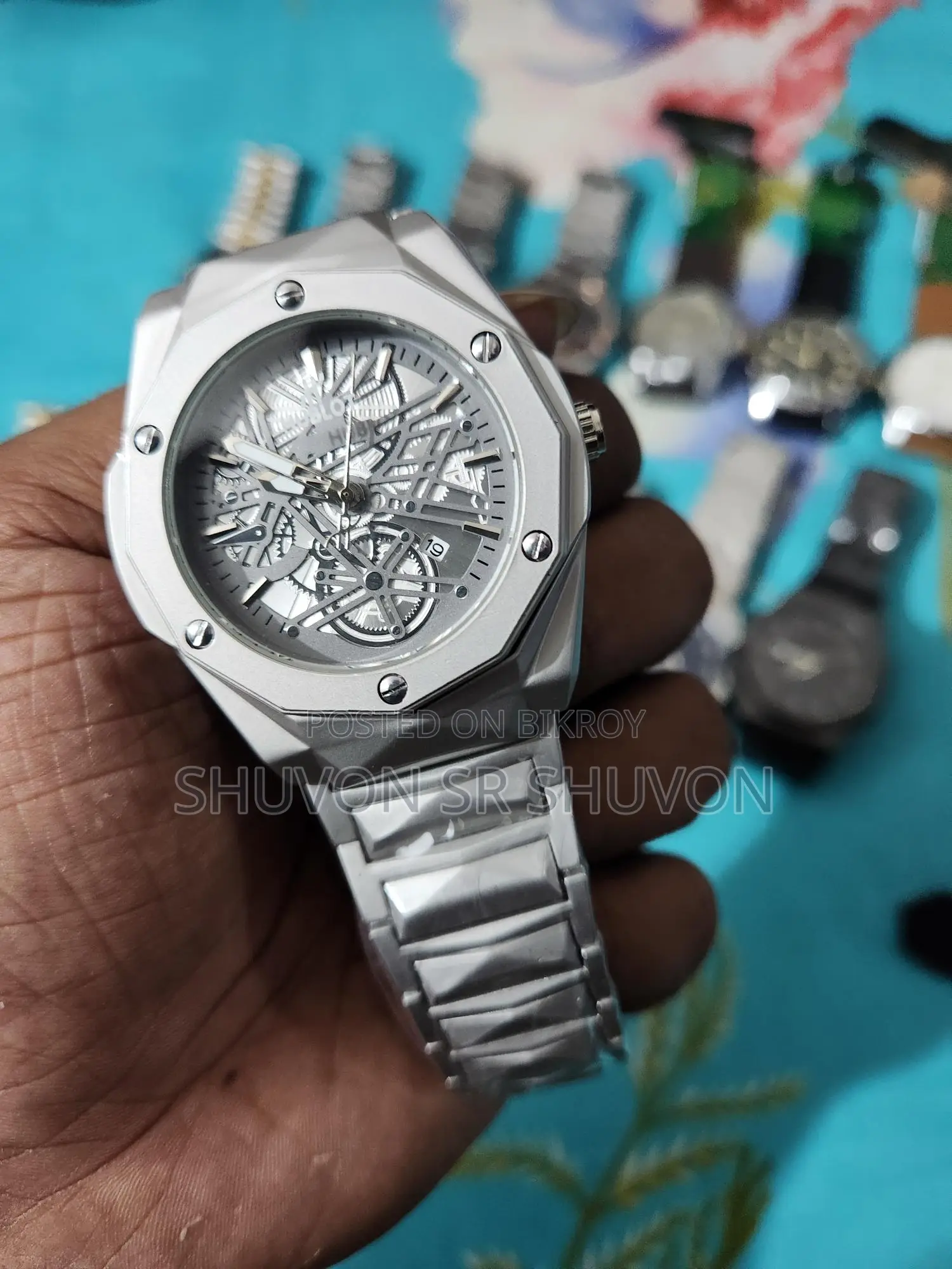 ঘড়ি সেল করা হবে