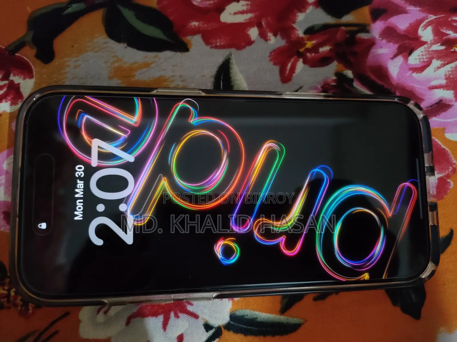 Apple iPhone 17 . (Used)