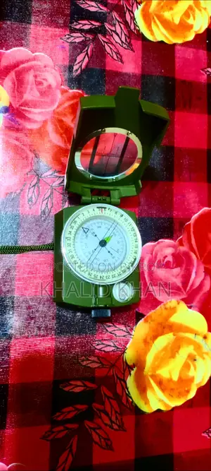 Tracking Compass