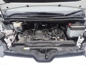 Toyota Noah S-Z Leg Rest atostep 2022