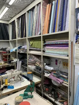লোহার তাক ডিসপ্লে র‍্যাক