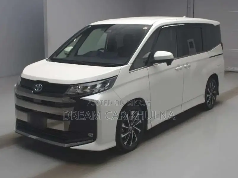 Toyota Noah S-Z Leg rest 2022
