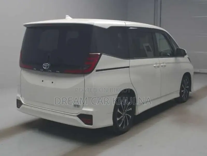 Toyota Noah S-Z Leg rest 2022