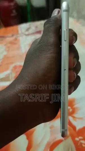 Apple iPhone 6 (Used)