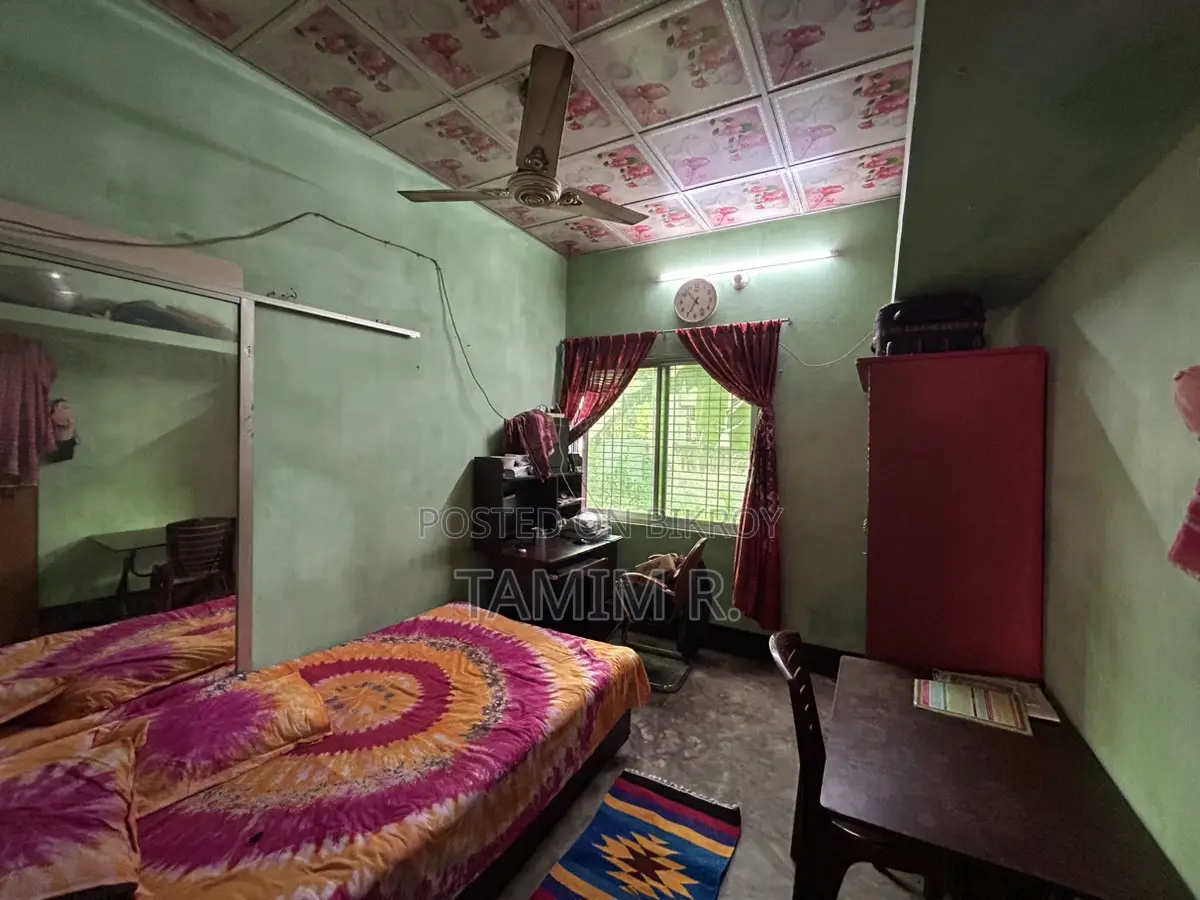 ৩ বেডরুমের বাড়ি ও জমি বিক্রয়