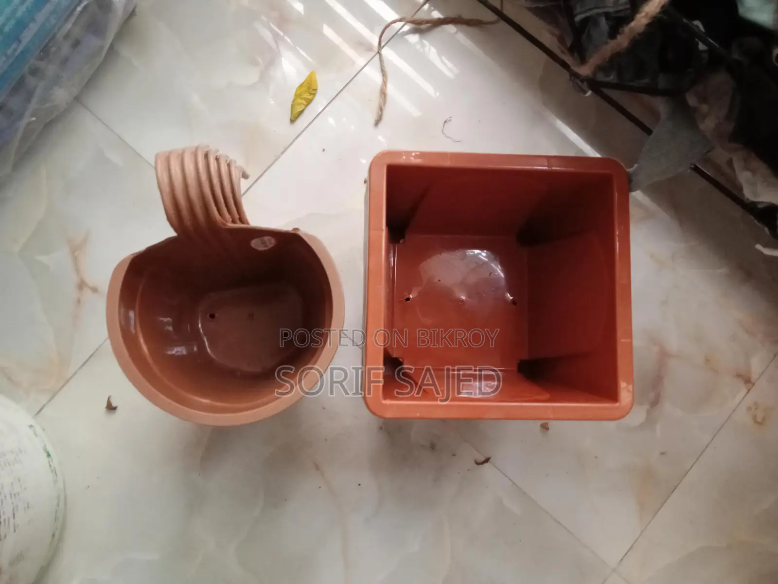 ফুল গাছের টব