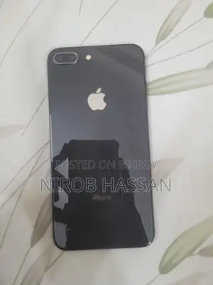 Apple iPhone 8 Plus . (Used)