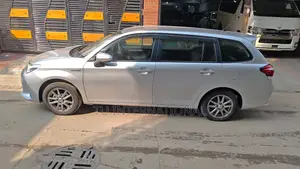 Toyota Fielder EX-HYBRID 2020