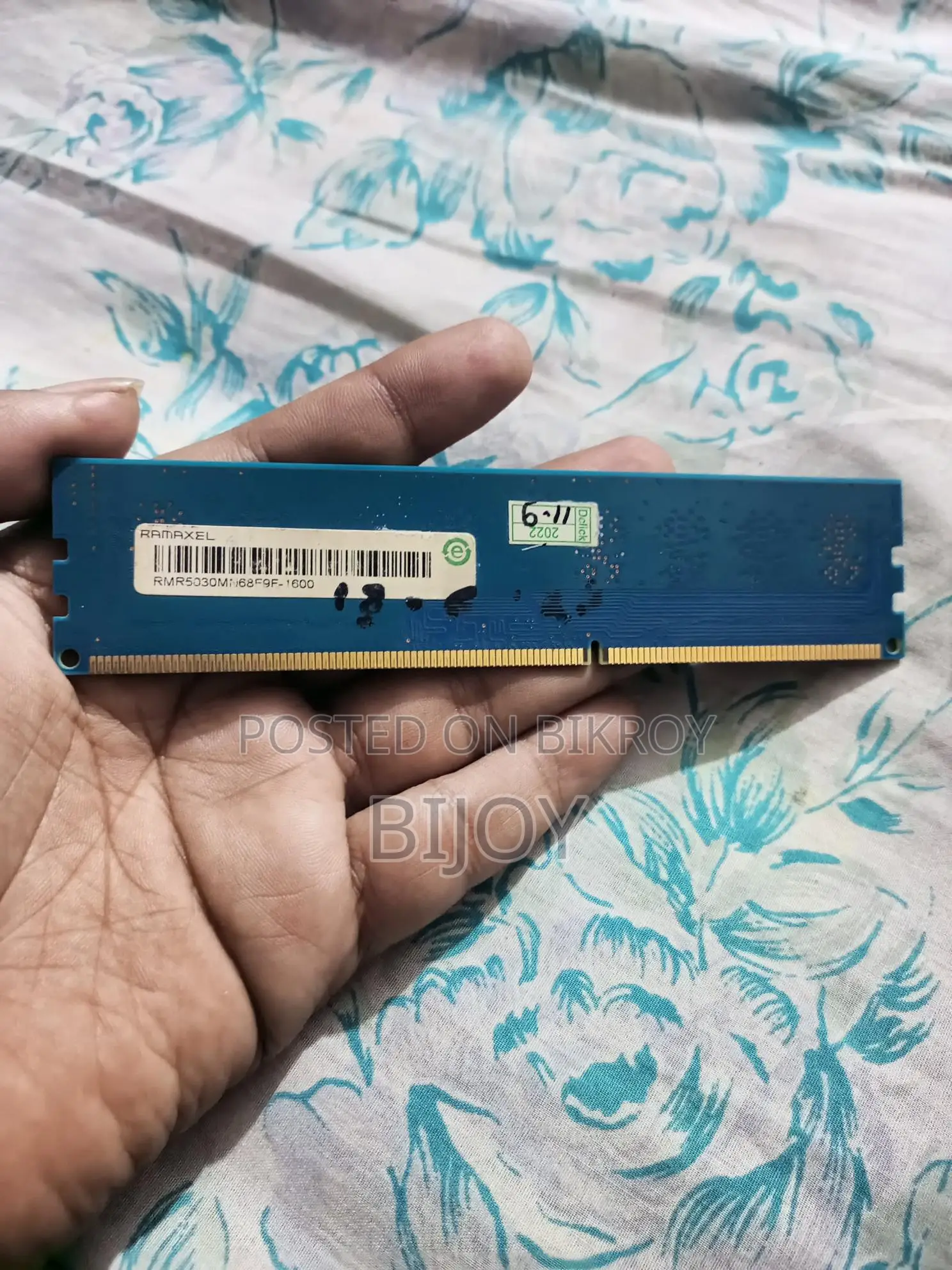 4 GB RAM + DDR3-1600 Bus