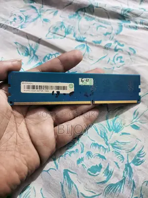 4 GB RAM + DDR3-1600 Bus
