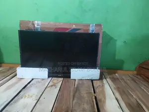 39-inch Smart TV
