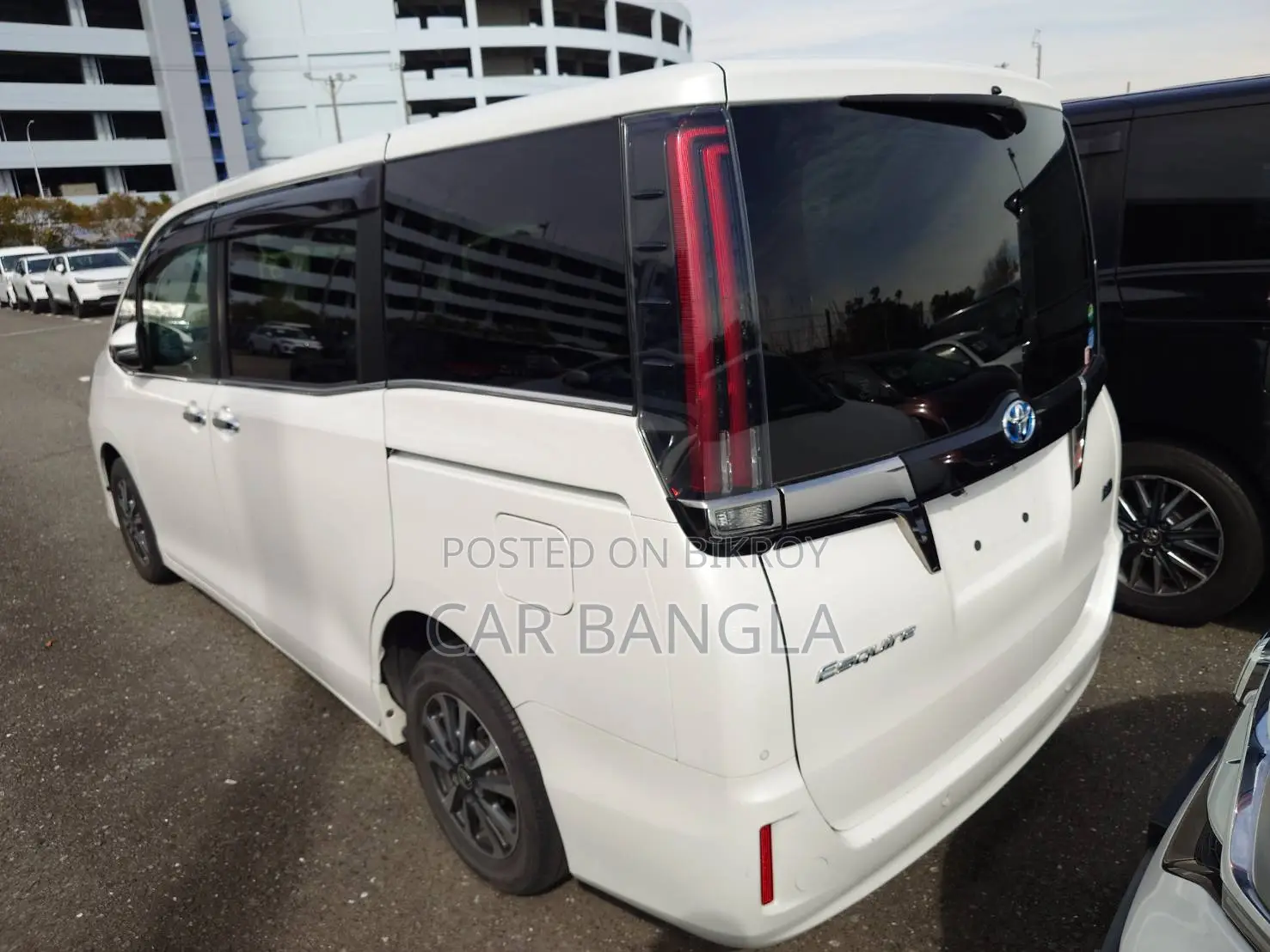 Toyota Esquire GI PREMIUM 2021