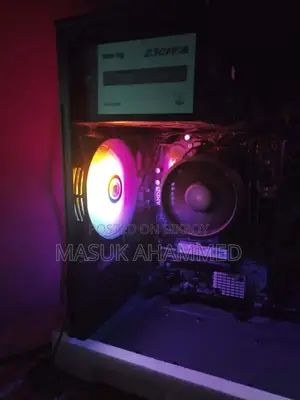Desktop Computer MSI model 16GB AMD Ryzen 5 SSD 500GB