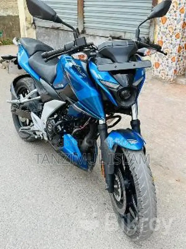 Bajaj Pulsar N 160 . 2025