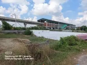 লেক ভিউ, 60' রোড মেট্রো স্টেশন এর কাছে প্লট বিক্রি