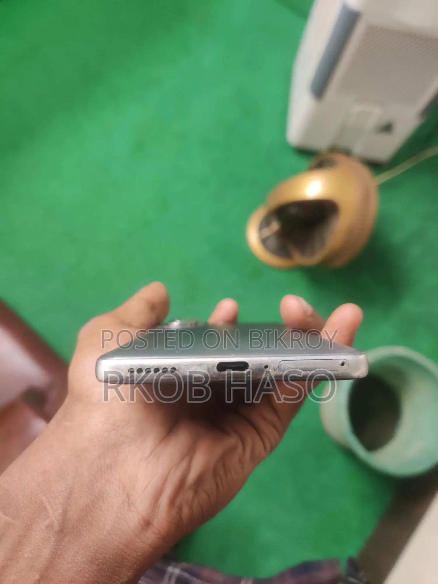 Tecno Camon 40 Pro (Used)
