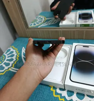 Apple iPhone 14 Pro Middle East (Used)