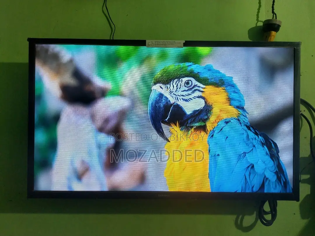 Samsung T4500 32" HD Smart TV