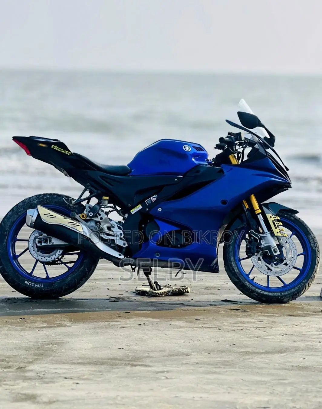 Yamaha R15 V4 Racing Blue . 2022
