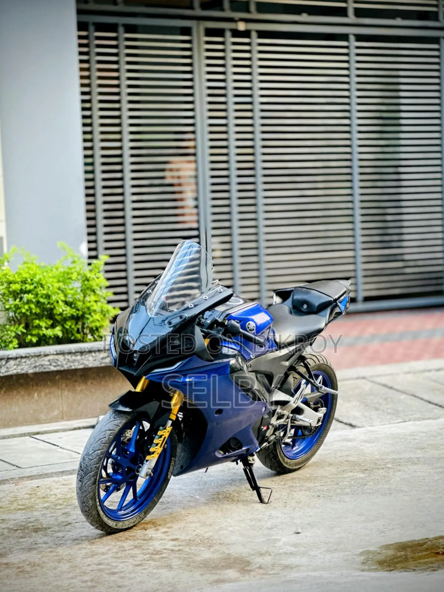 Yamaha R15 V4 Racing Blue . 2022