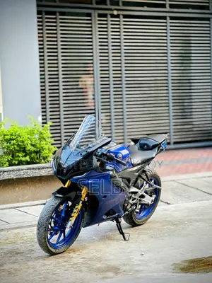 Yamaha R15 V4 Racing Blue . 2022